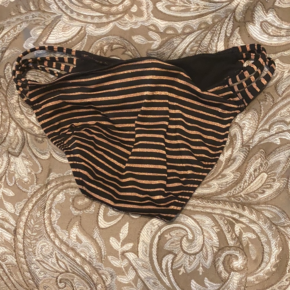 Swimsuit - Picture 4 of 4
